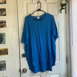 Lula Roe size medium heather blue over size T. Very comfy material.